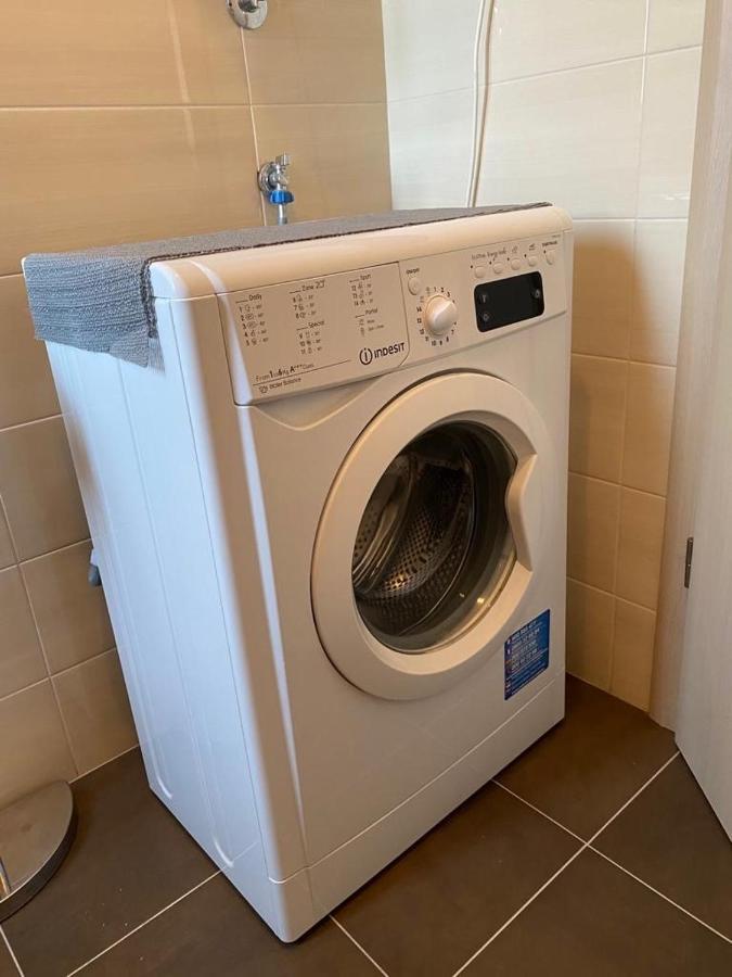 Apartman Erika Nin Bagian luar foto